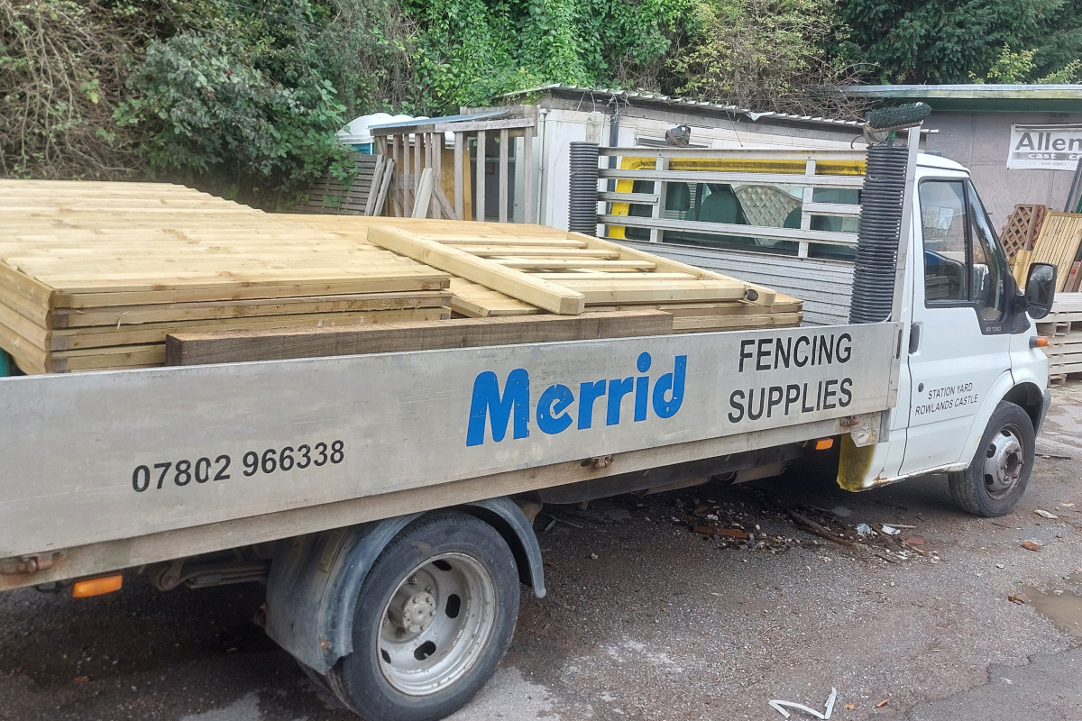 Fence hardware for sale Hampshire